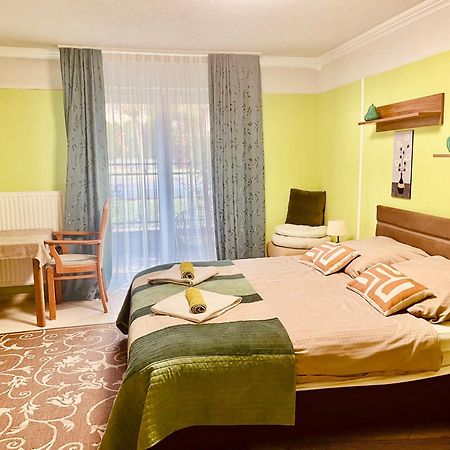 Villa Lux Heviz Ngoại thất bức ảnh