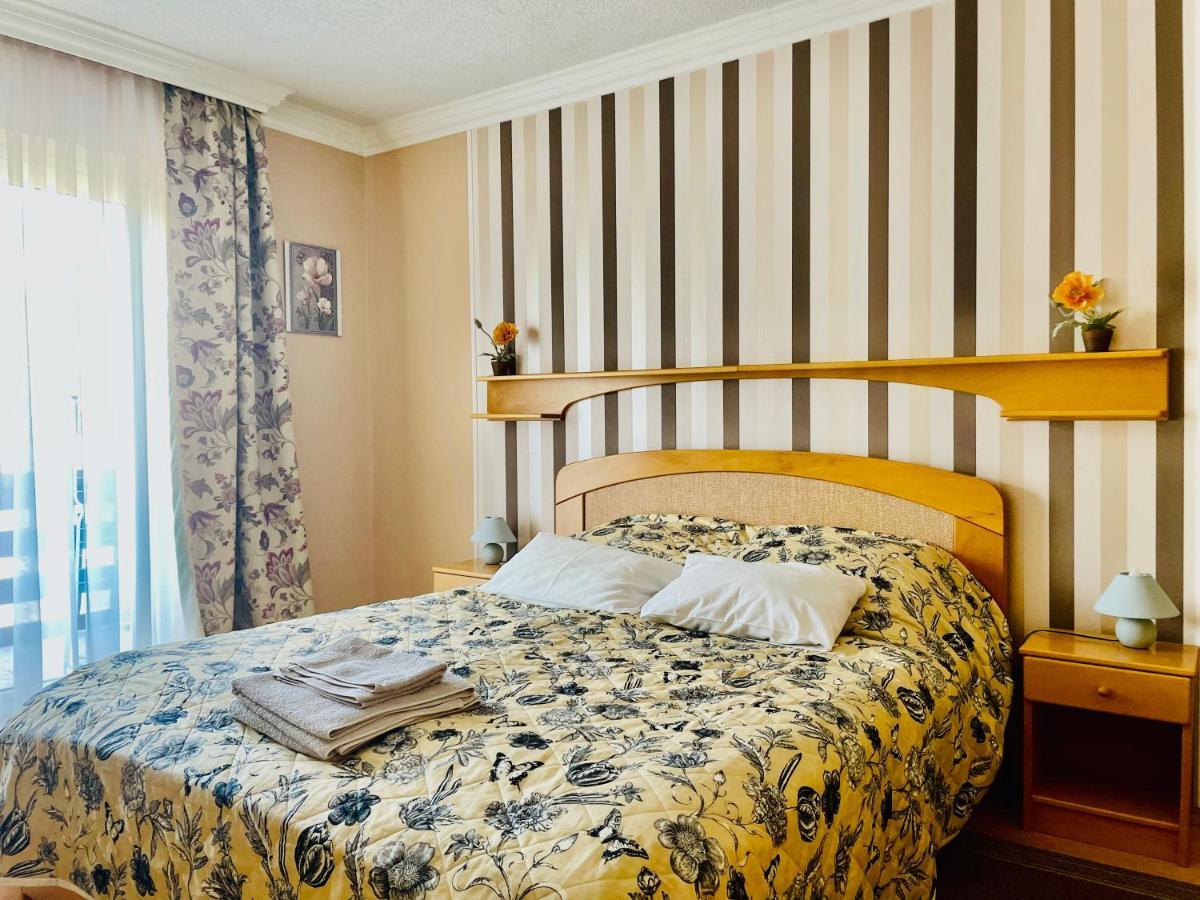 Villa Lux Heviz Ngoại thất bức ảnh