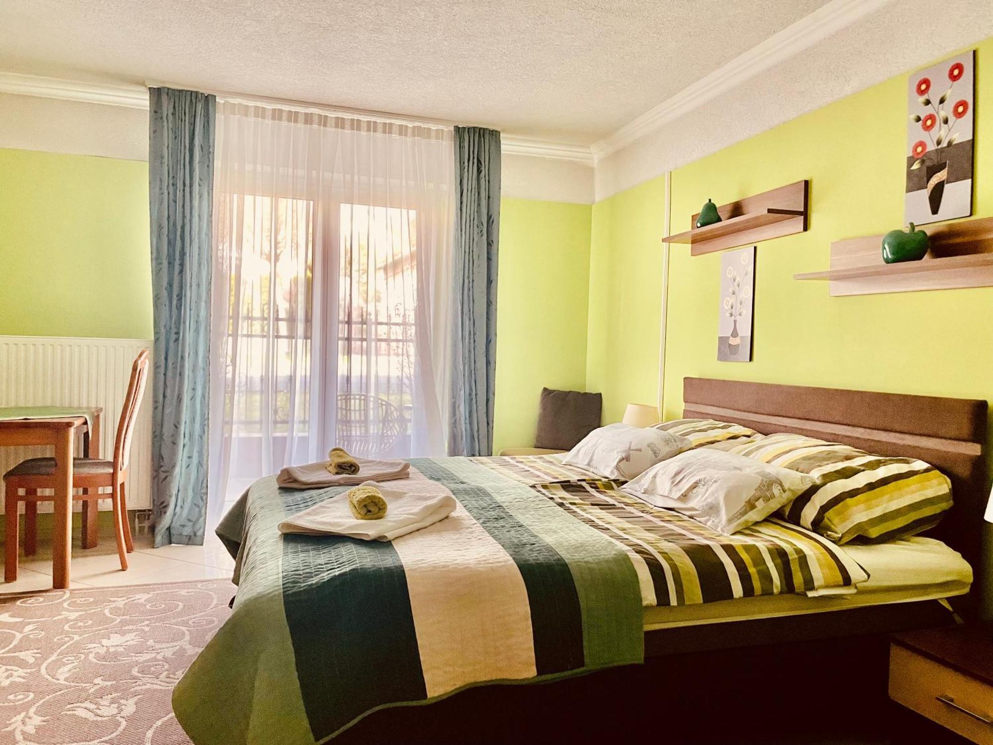 Villa Lux Heviz Ngoại thất bức ảnh